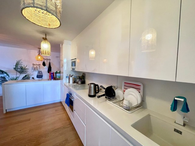 Apartamento con 3 Dormitorios  en Mijas
