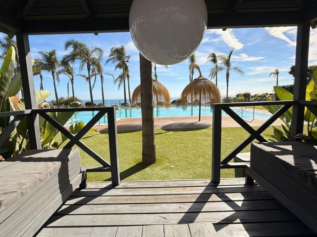 Apartamento con 3 Dormitorios  en Mijas