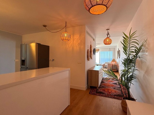 Apartamento con 3 Dormitorios  en Mijas