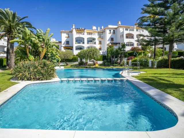 3 Bedrooms Apartment in Nueva Andalucía