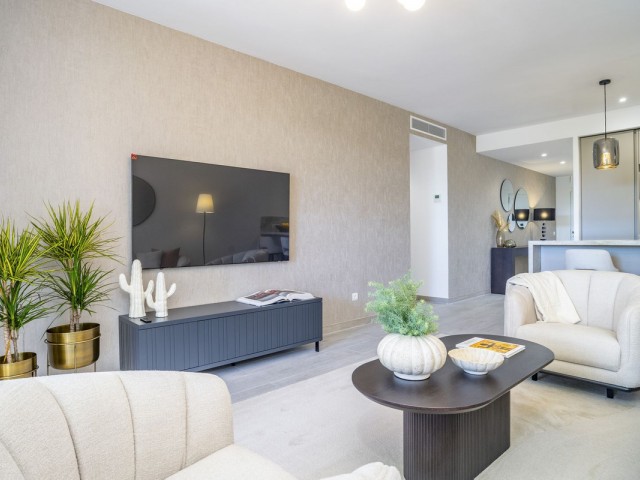 3 Bedrooms Apartment in Nueva Andalucía
