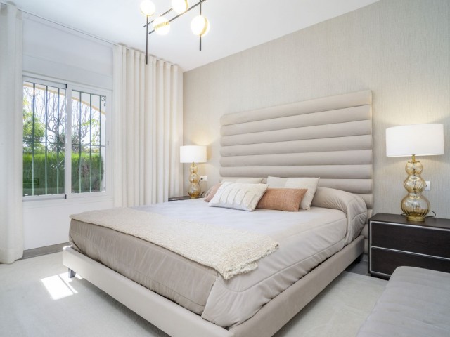 3 Bedrooms Apartment in Nueva Andalucía
