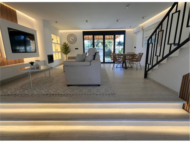 2 Schlafzimmer Villa in Casares Playa