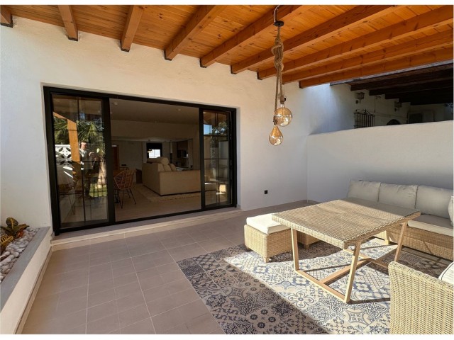 2 Schlafzimmer Villa in Casares Playa