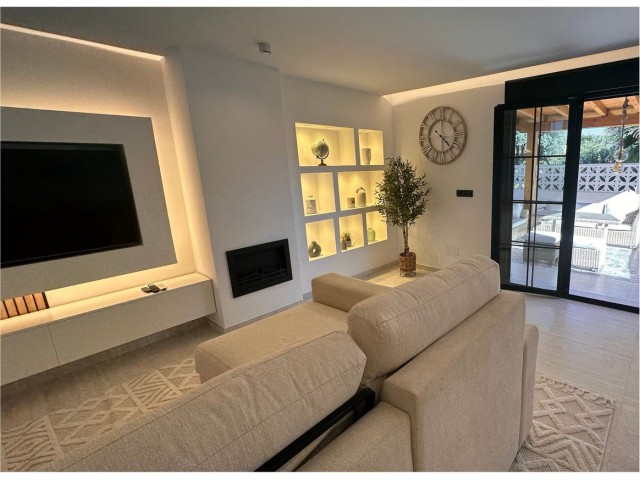 2 Schlafzimmer Villa in Casares Playa