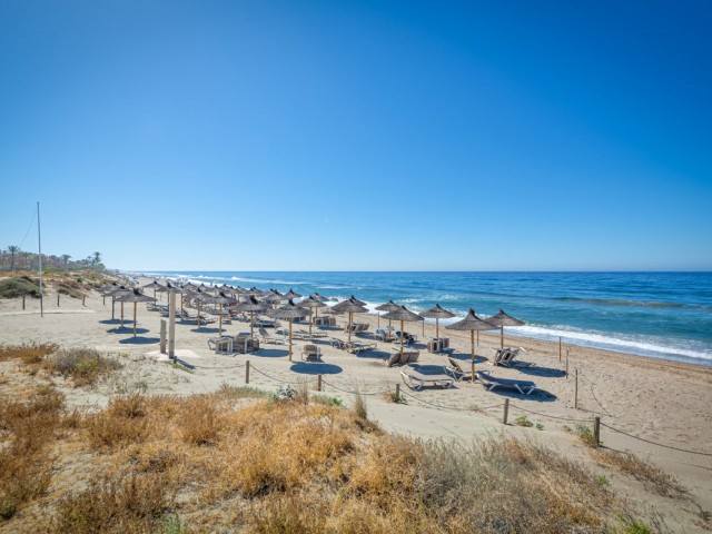 3 Makuuhuoneen Huoneisto Los Monteros
