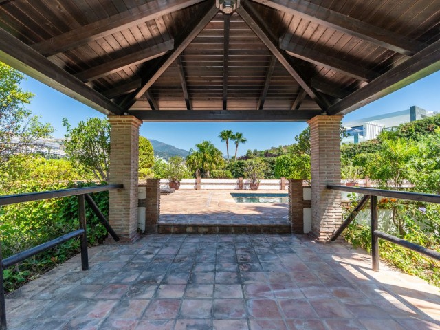 6 Slaapkamer Villa in Nueva Andalucía