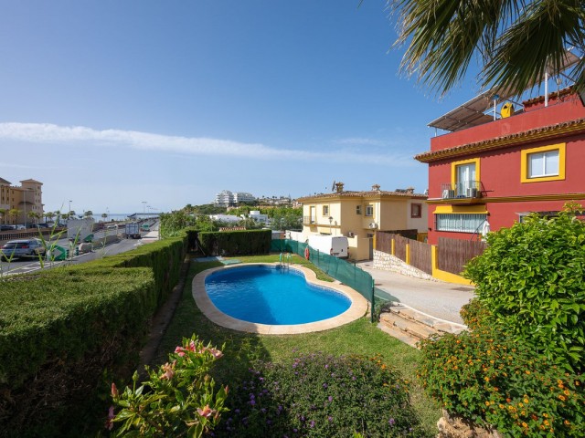 4 Makuuhuoneen Rivitalo Fuengirola