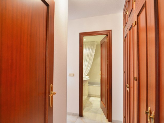 Appartement avec 3 Chambres  à Los Boliches