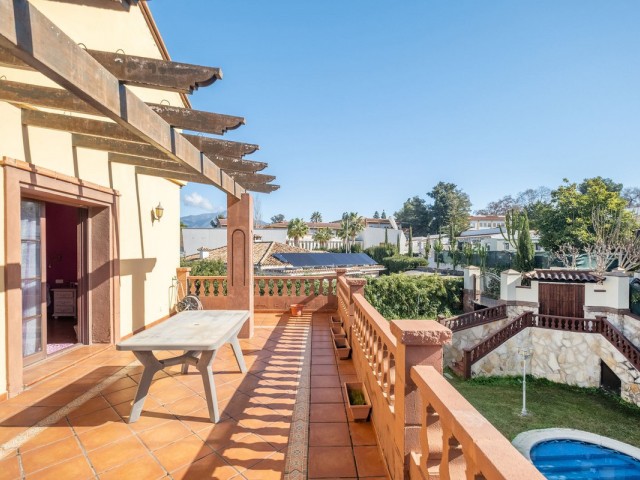6 Makuuhuoneen Huvila San Pedro de Alcántara