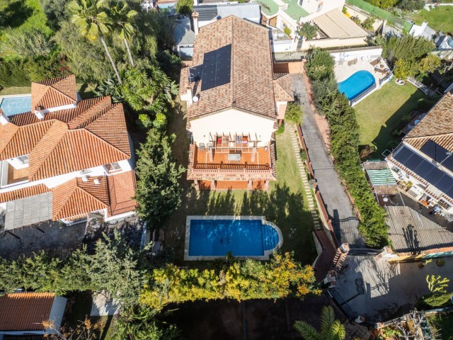 6 Makuuhuoneen Huvila San Pedro de Alcántara