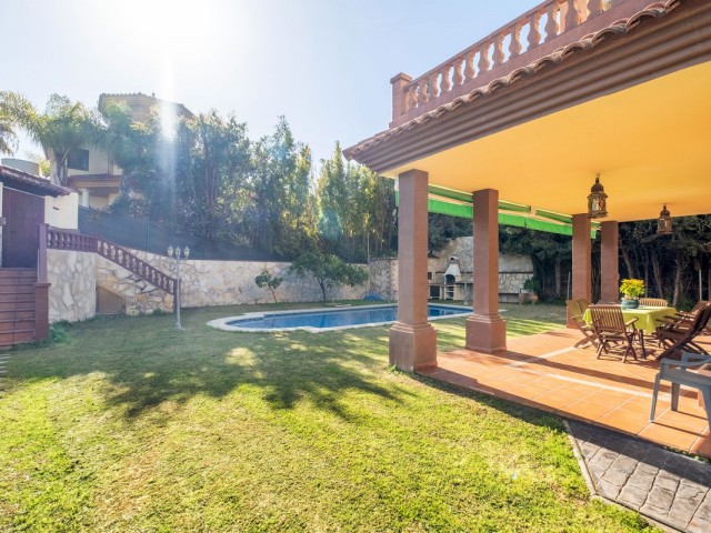 6 Makuuhuoneen Huvila San Pedro de Alcántara