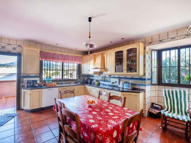 6 Makuuhuoneen Huvila San Pedro de Alcántara