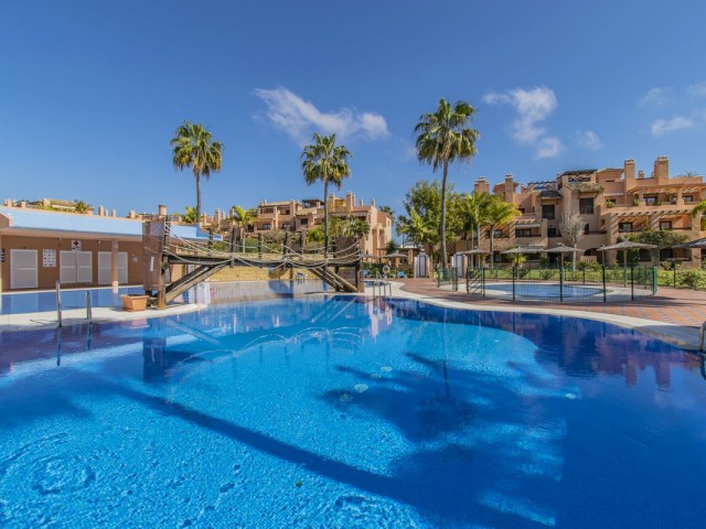 Apartment, Hacienda del Sol, R5024578