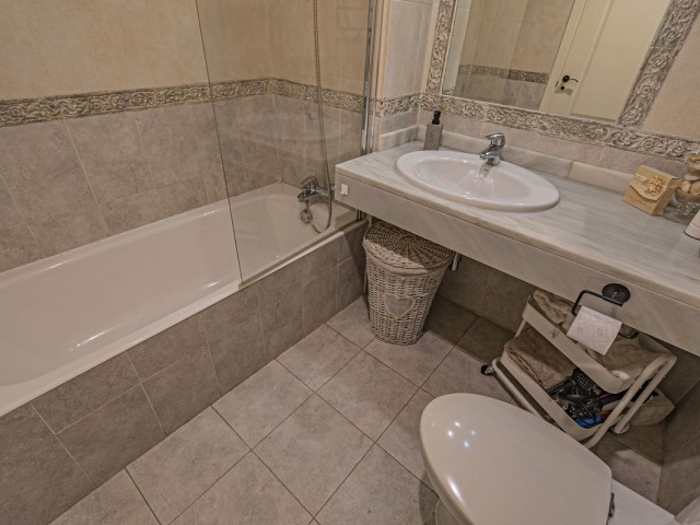 2 Bedrooms Apartment in Hacienda del Sol