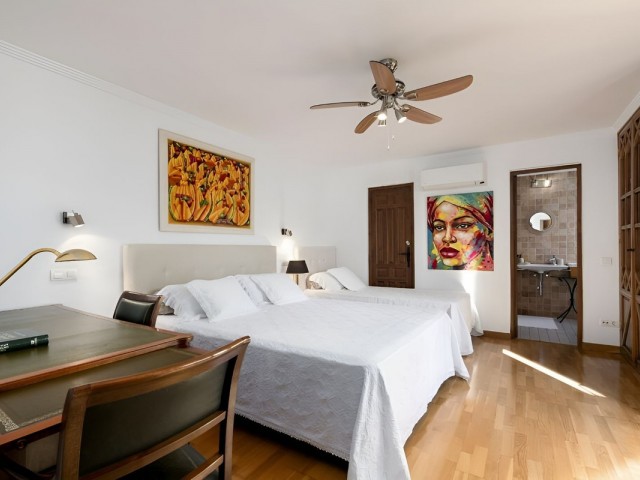 5 Bedrooms Villa in Málaga