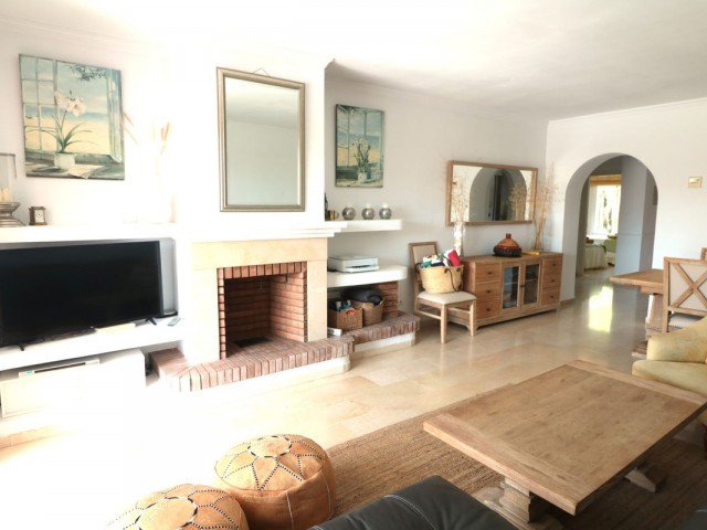 Penthouse in New Golden Mile