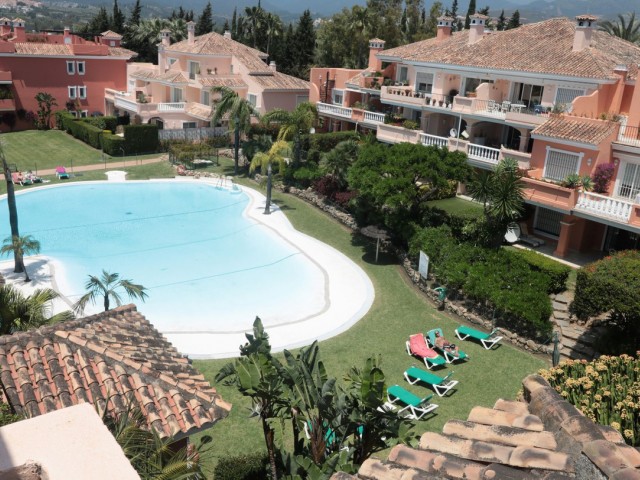 Penthouse, New Golden Mile, R5021065