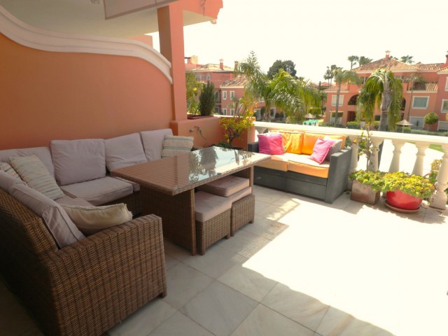 Penthouse in New Golden Mile