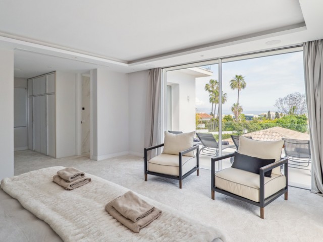 8 Slaapkamer Villa in Nueva Andalucía