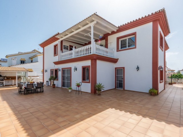 6 Slaapkamer Villa in San Pedro de Alcántara