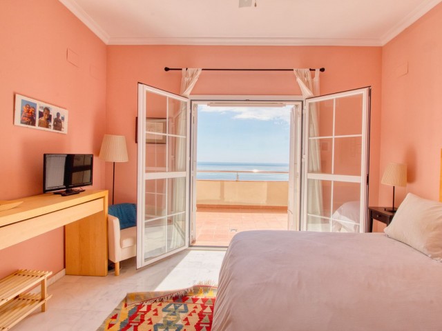 3 Bedrooms Apartment in Manilva