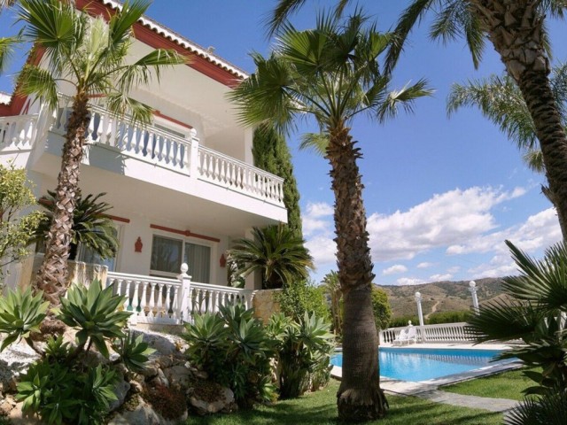 7 Schlafzimmer Villa in Las Chapas