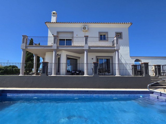 Villa avec 3 Chambres  à Mijas Golf