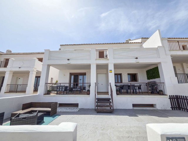 3 Slaapkamer Rijtjeshuis in Casares Playa