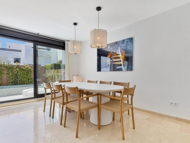 4 Schlafzimmer Villa in San Pedro de Alcántara