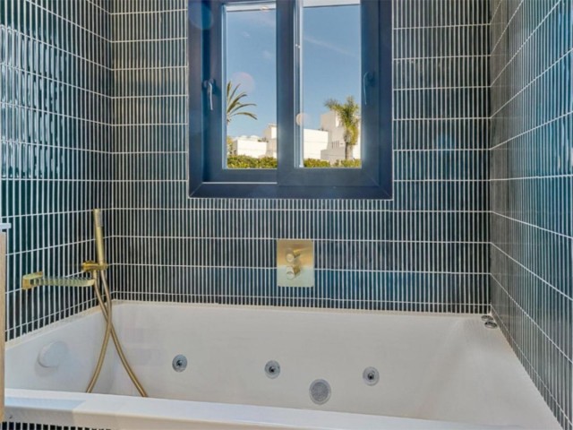 4 Schlafzimmer Villa in San Pedro de Alcántara