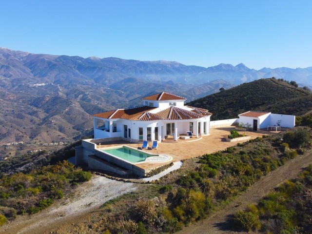 3 Bedrooms Villa in Arenas