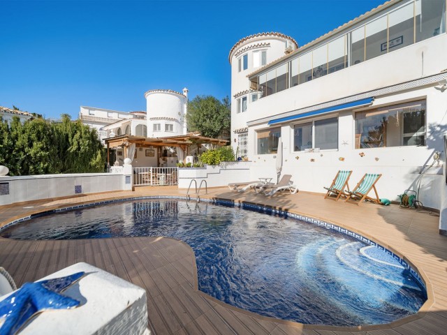 Villa avec 3 Chambres  à Benalmadena