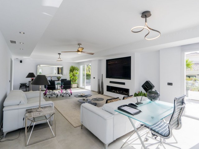 10 Schlafzimmer Villa in Atalaya
