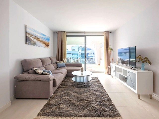 Apartamento con 2 Dormitorios  en Selwo