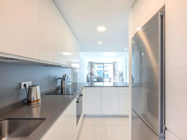 Apartamento con 2 Dormitorios  en Selwo