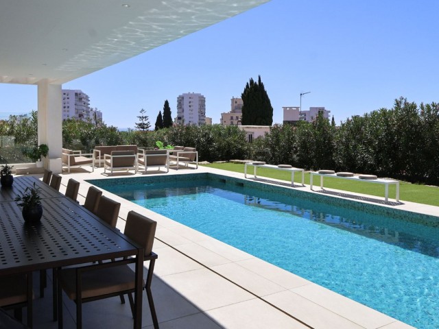 6 Sovrums Villa i Benalmadena Costa
