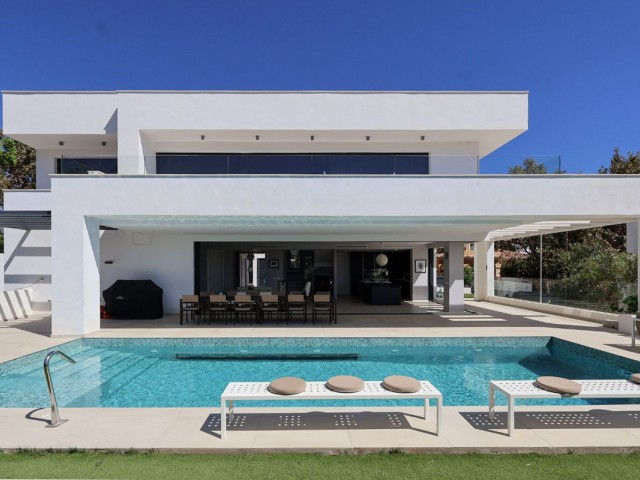 6 Schlafzimmer Villa in Benalmadena Costa