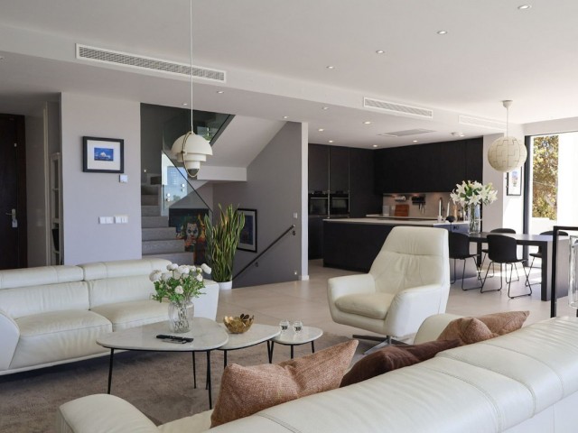 6 Schlafzimmer Villa in Benalmadena Costa