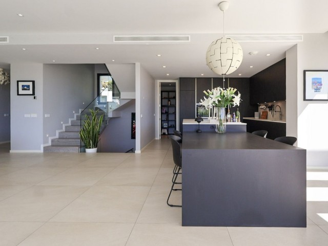 6 Schlafzimmer Villa in Benalmadena Costa