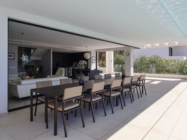 6 Schlafzimmer Villa in Benalmadena Costa