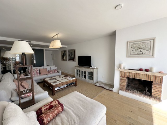 Penthouse in Guadalmina Baja