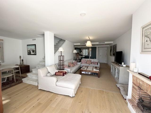Penthouse in Guadalmina Baja