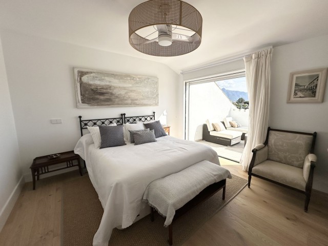 Penthouse in Guadalmina Baja