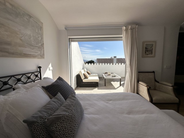 Penthouse in Guadalmina Baja