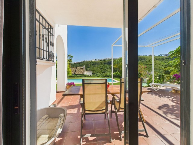 3 Soveroms Villa i Manilva