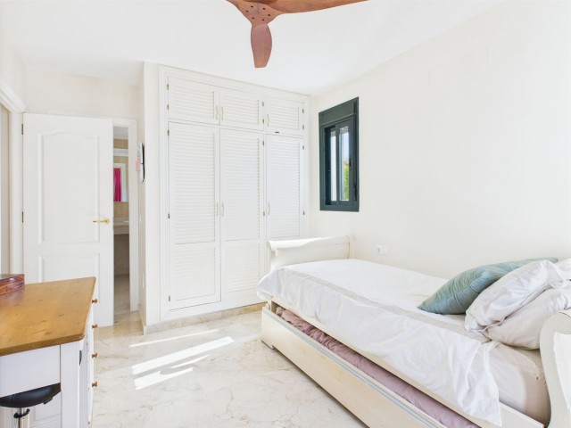 3 Soveroms Villa i Manilva