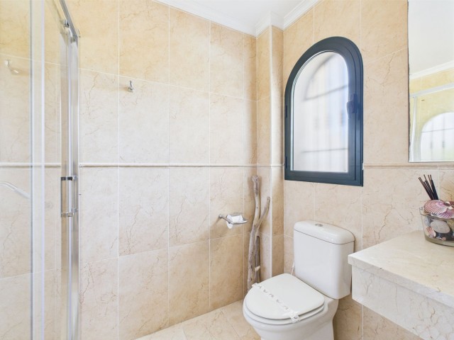 3 Soveroms Villa i Manilva