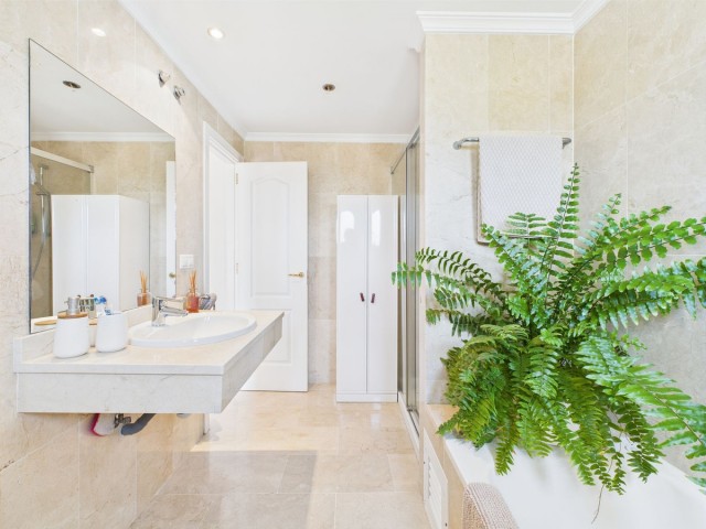 3 Soveroms Villa i Manilva