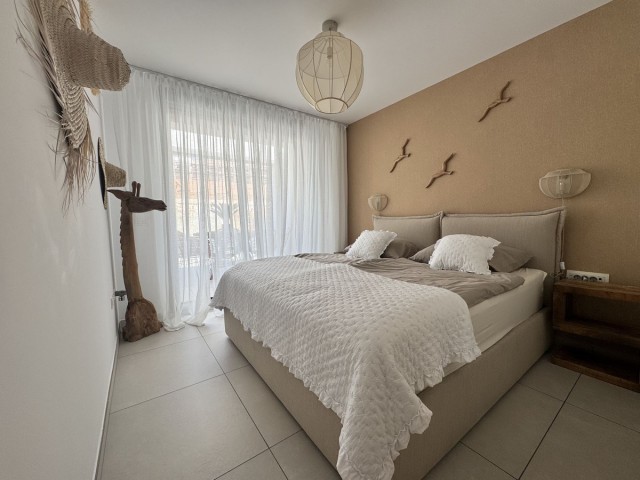 2 Soveroms Leilighet i Elviria